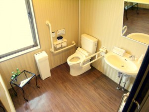 パブリックトイレ