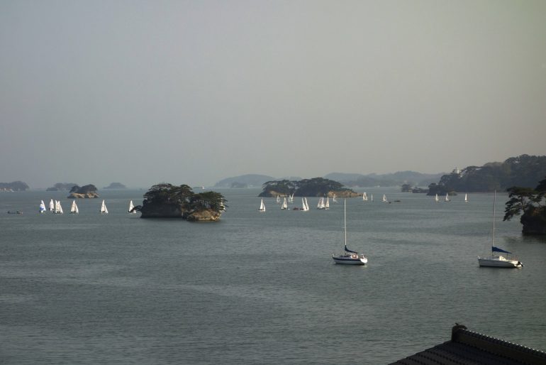 春の松島湾