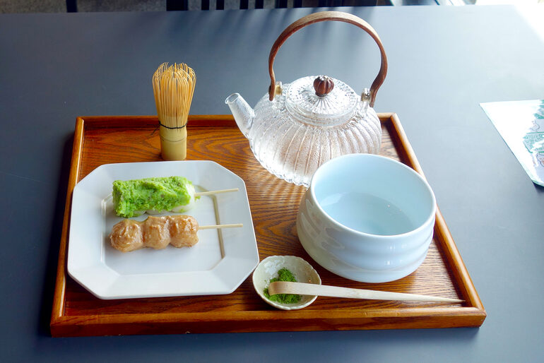 団子と抹茶体験セット